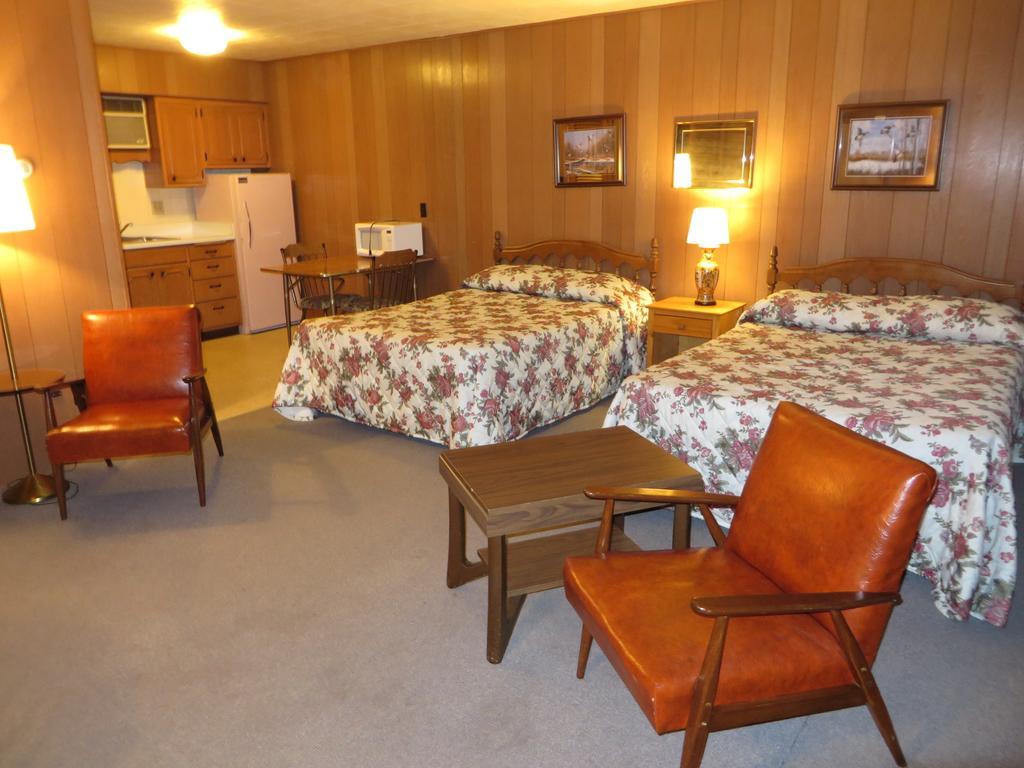 Travelers Inn Motel Eagle River Zimmer foto