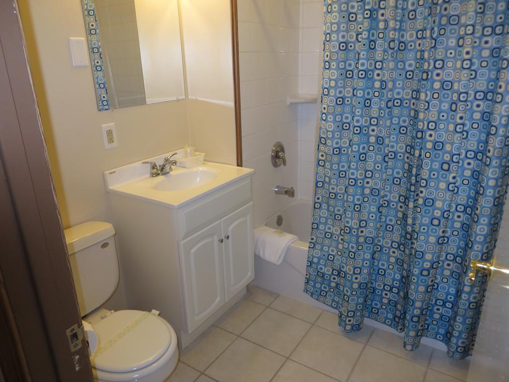 Travelers Inn Motel Eagle River Zimmer foto